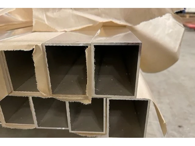 Aluminiumprofielen - afbeelding 2 van  3