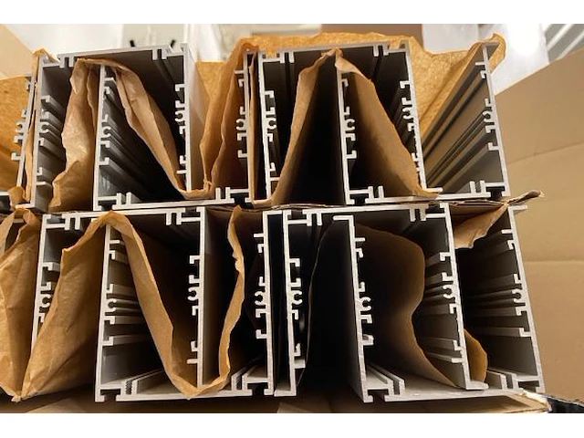 Aluminiumprofielen - afbeelding 2 van  2