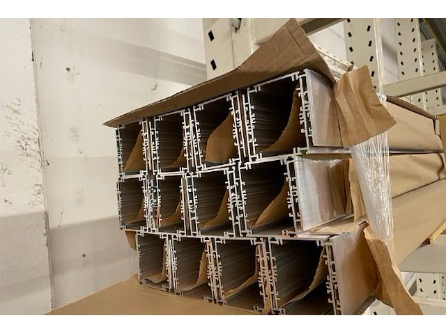 Aluminiumprofielen - afbeelding 2 van  3