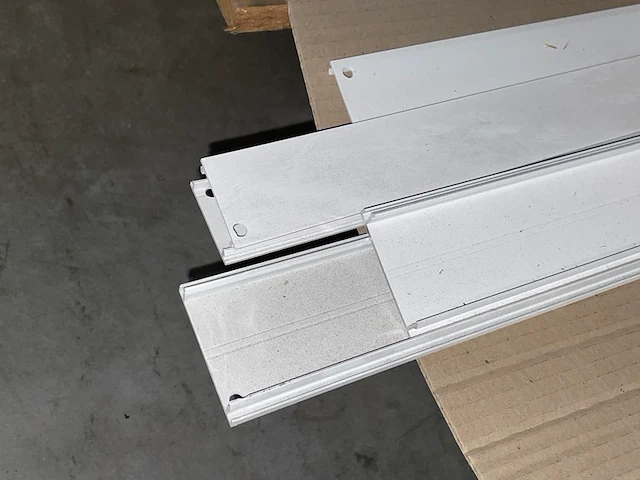Aluminiumprofielen - afbeelding 1 van  3