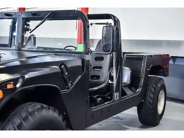 Am general hmmwv "humvee" 380ci v8 - 1992 - afbeelding 20 van  69
