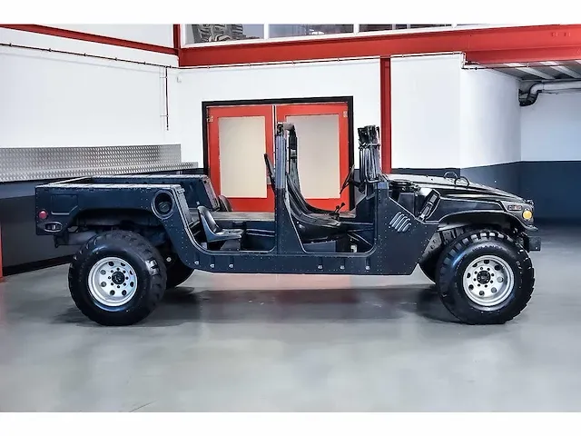 Am general hmmwv "humvee" 380ci v8 - 1992 - afbeelding 68 van  69
