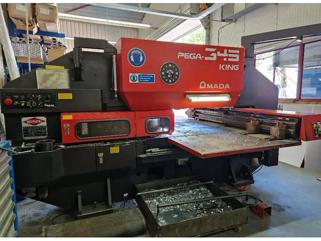 Amada pega 345 king ponsmachine - afbeelding 1 van  9