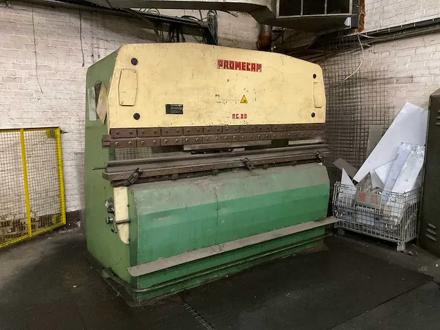 Amada-promecam rg 80 ton kantbank 2500 - afbeelding 1 van  8