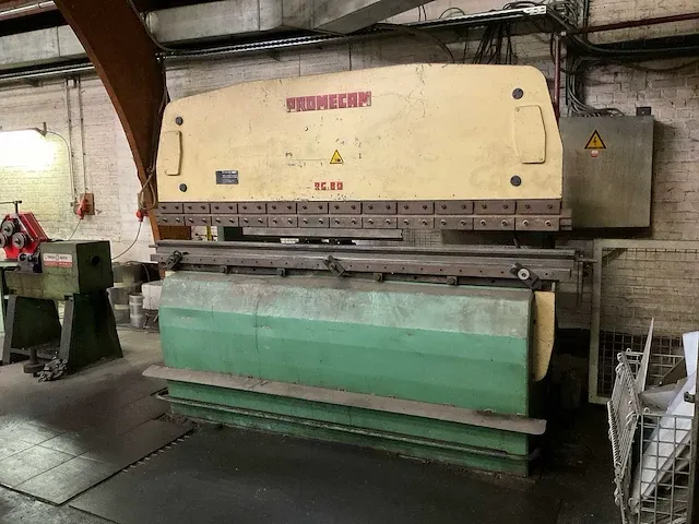 Amada-promecam rg 80 ton kantbank 2500 - afbeelding 3 van  8