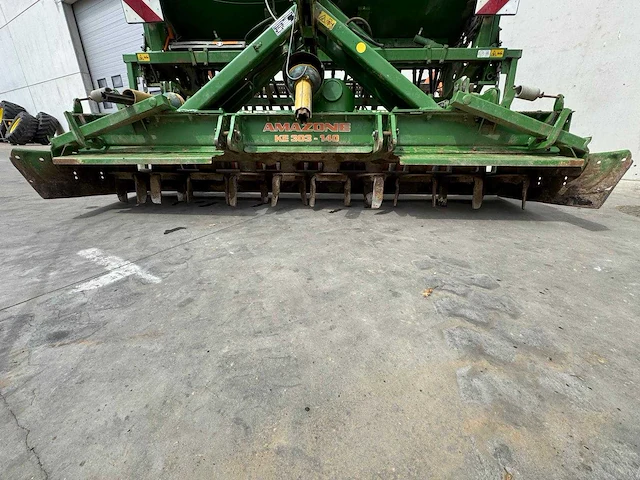 Amazone - ke303-ad303 - precision seeder - 2003 - afbeelding 2 van  13