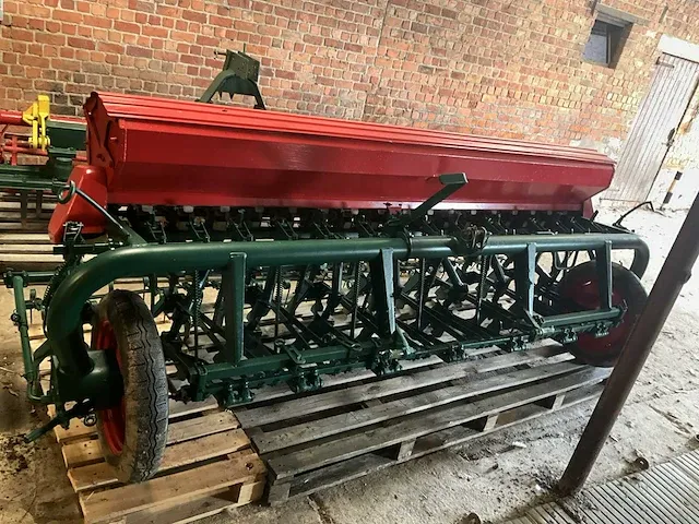 Amazone typ 30 schudeg met zaaimachine nodet - afbeelding 8 van  19