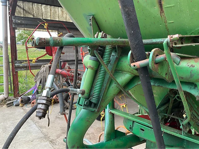 Amazone za e 1002 superspread zaaimachine met dubbele schijf - afbeelding 13 van  13