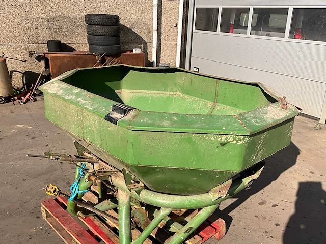 Amazone za-e1002 kunstmeststrooiers - afbeelding 2 van  12