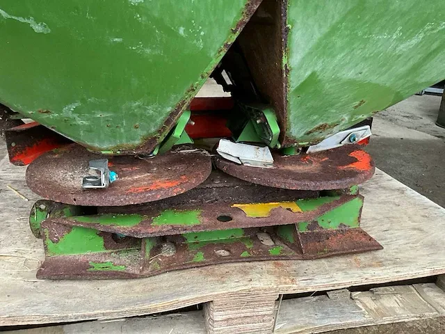 Amazone za-f 804 kunstmeststrooier - afbeelding 8 van  9