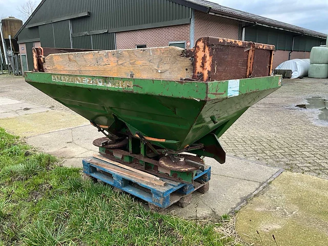 Amazone za-u1001 meststofstrooier - afbeelding 9 van  12