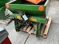 Amazonen-werke za xw gedragen kunstmeststrooier - afbeelding 3 van  7