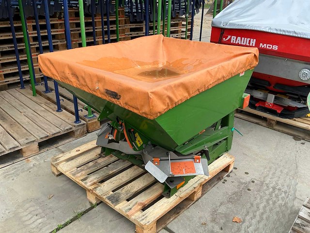 Amazonen-werke za xw gedragen kunstmeststrooier - afbeelding 6 van  7