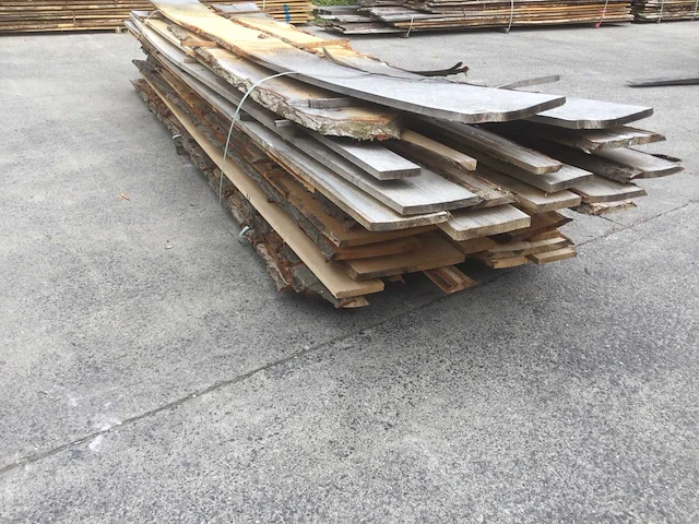 Amerikaans dakbeschot of verticale beplanking - afbeelding 1 van  9