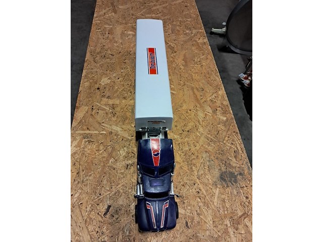 Amerikaanse truc ( 740 mm ) - afbeelding 2 van  5