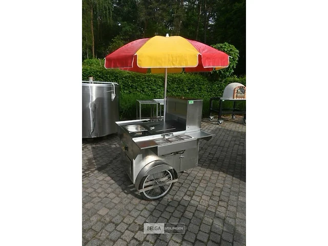 Amerikaanse willydogs hot-dogkraam/kar - afbeelding 1 van  9