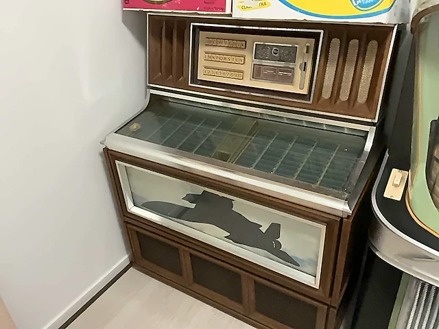 Ami rowe jukebox - afbeelding 1 van  5