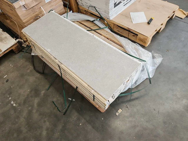 Amos dimension grey mat wandtegel 40x120 cm 15,36 m² - afbeelding 3 van  7