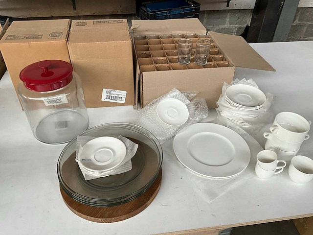 Anchor hocking mix kavel diverse servies - afbeelding 1 van  9
