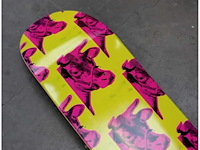 Andy warhol cow skateboardek - afbeelding 1 van  3