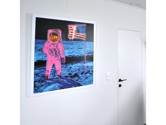 Andy warhol (naar) - moonwalk - 97x97 cm - certificaat - afbeelding 6 van  13