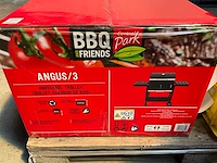 Angus/3 houtskool barbecue - afbeelding 6 van  7
