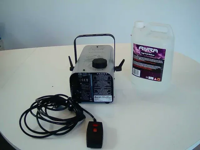Antari - alpha f80z - fog machine - afbeelding 1 van  3