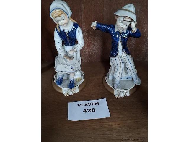 Antiek beeldje - afbeelding 1 van  2
