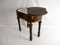 Antiek bidet - afbeelding 1 van  4