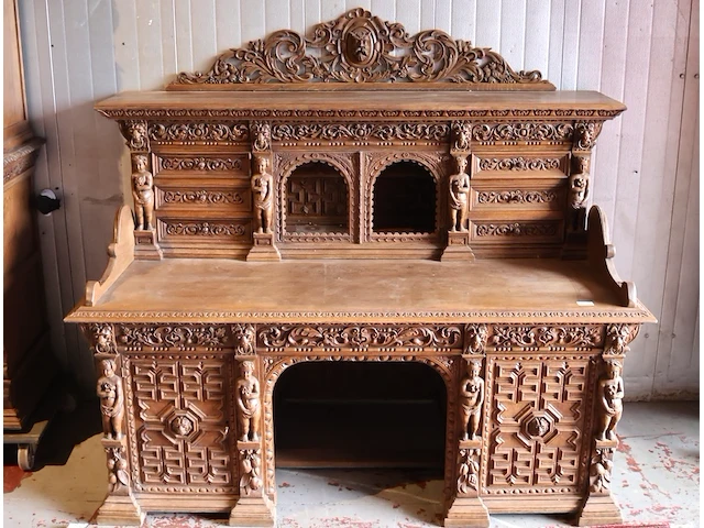 Antiek bureau met houtsnijwerk - afbeelding 7 van  7