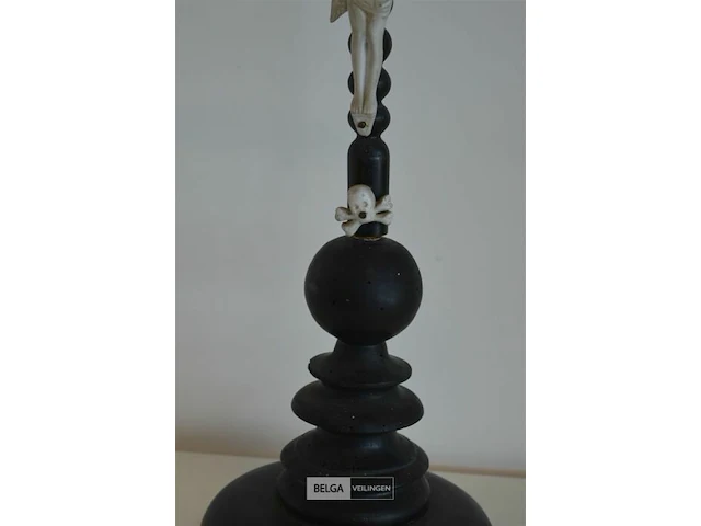 Antiek crucifix kruisbeeld hout - afbeelding 3 van  5