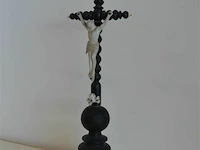 Antiek crucifix kruisbeeld hout - afbeelding 4 van  5