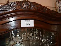 Antiek eetkamer bestaande uit buffetkast 6 deuren 1 lade marmeren blad, uitschuifbare tafel glazen blad, 6 stoelen stoffen zit en rug, wandkast 3 deuren 1 lade marmeren blad en spiegel, stoel met armleuning - afbeelding 3 van  18