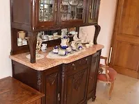 Antiek eetkamer bestaande uit buffetkast 6 deuren 1 lade marmeren blad, uitschuifbare tafel glazen blad, 6 stoelen stoffen zit en rug, wandkast 3 deuren 1 lade marmeren blad en spiegel, stoel met armleuning - afbeelding 5 van  18