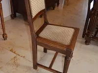 Antiek eetkamer bestaande uit buffetkast 6 deuren 1 lade marmeren blad, uitschuifbare tafel glazen blad, 6 stoelen stoffen zit en rug, wandkast 3 deuren 1 lade marmeren blad en spiegel, stoel met armleuning - afbeelding 12 van  18