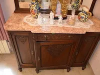 Antiek eetkamer bestaande uit buffetkast 6 deuren 1 lade marmeren blad, uitschuifbare tafel glazen blad, 6 stoelen stoffen zit en rug, wandkast 3 deuren 1 lade marmeren blad en spiegel, stoel met armleuning - afbeelding 14 van  18