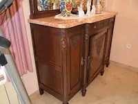 Antiek eetkamer bestaande uit buffetkast 6 deuren 1 lade marmeren blad, uitschuifbare tafel glazen blad, 6 stoelen stoffen zit en rug, wandkast 3 deuren 1 lade marmeren blad en spiegel, stoel met armleuning - afbeelding 15 van  18
