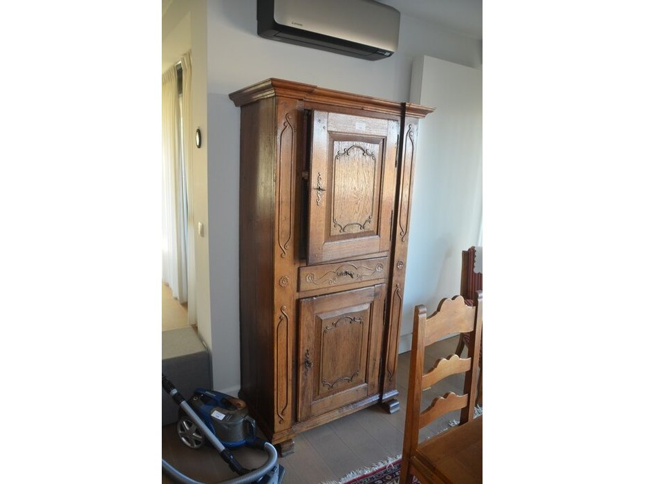 Mooie inboedel : antiek , meubilair en decoratie.