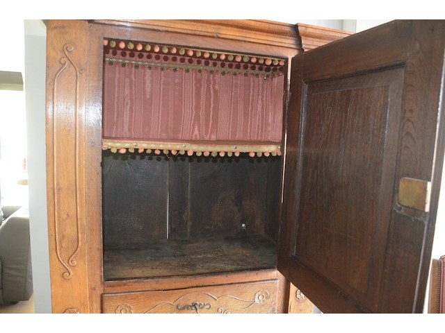 Antiek eiken kast met 2 deuren en 2 laden ca. 1m breed en ca. 1,8m hoog - afbeelding 8 van  9
