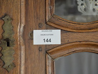 Antiek eiken kast met 2 deuren en 3 laden met opzet vitrine 2 deuren - afbeelding 9 van  12