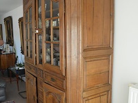 Antiek eiken kast met 2 deuren en 3 laden met opzet vitrine 2 deuren - afbeelding 12 van  12