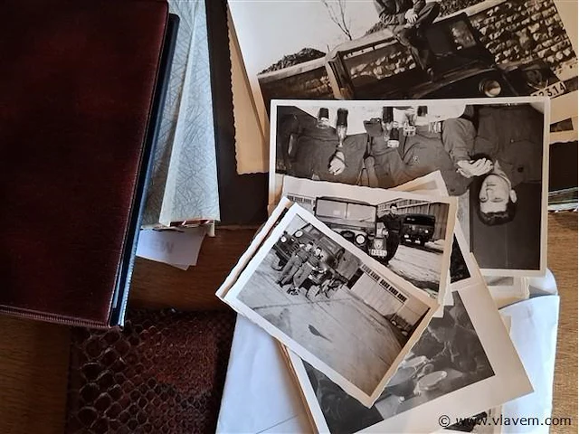 Antiek fotoalbum - afbeelding 2 van  2
