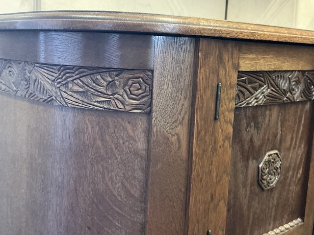 Antiek kastje, stereo en/ of barkastje. mooi gesculpteert - afbeelding 3 van  6