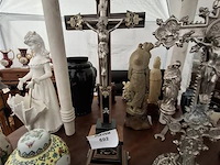 Antiek kruisbeeld - afbeelding 1 van  1