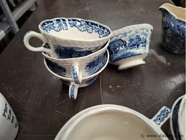 Antiek vaatwerk - afbeelding 5 van  7