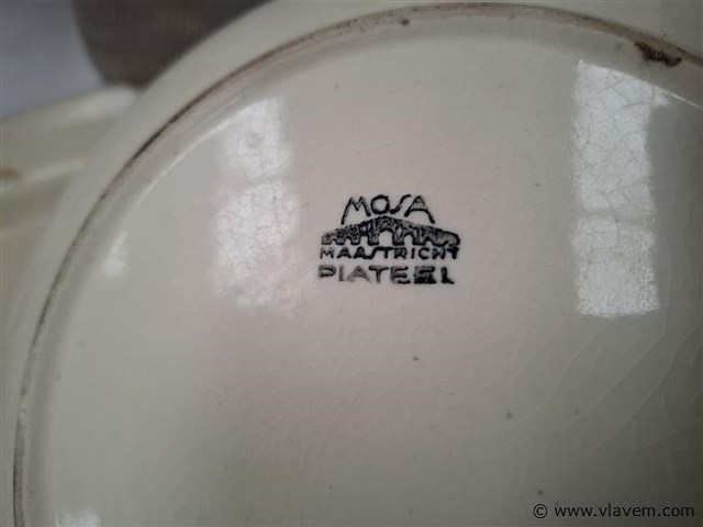 Antiek vaatwerk - afbeelding 3 van  3