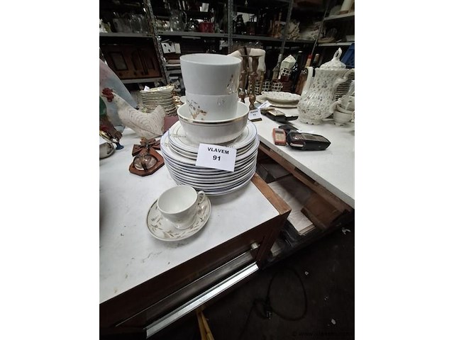 Antiek vaatwerk - afbeelding 1 van  4