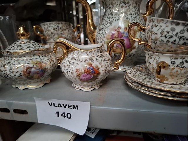 Antiek vaatwerk - afbeelding 3 van  4