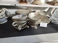 Antiek vaatwerk - afbeelding 1 van  2