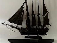 Antiek zeilschip groot model - afbeelding 1 van  2